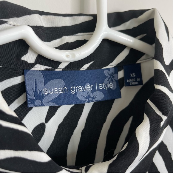 Susan Graver QVC Black & White All Over Zebra Print Button Up Shirt Blouse top - Picture 3 of 11